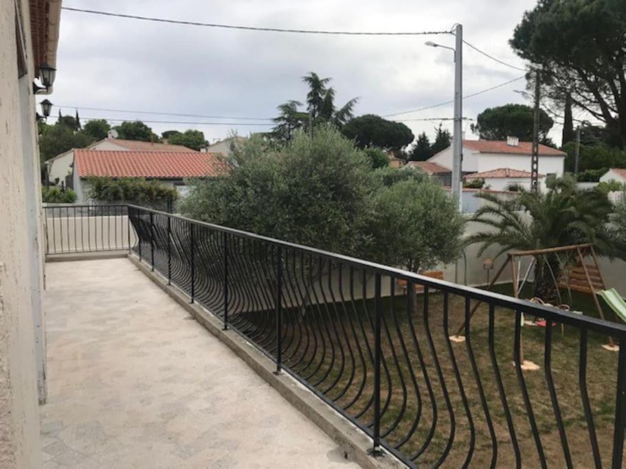 Haut De Maison Entierement Renove Avec Garage Carnoux-en-Provence Exteriör bild