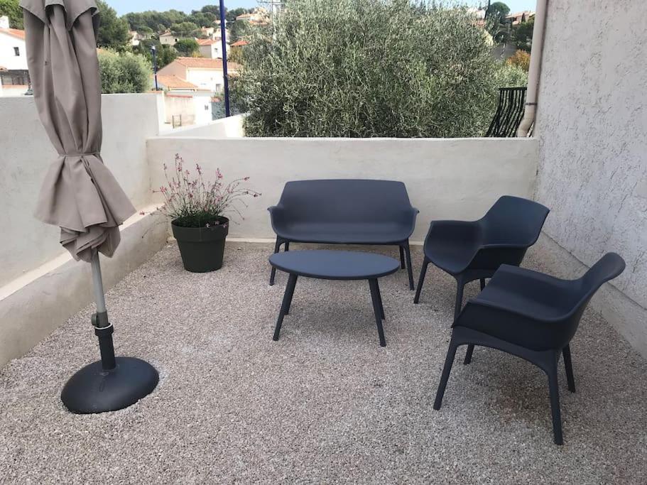 Haut De Maison Entierement Renove Avec Garage Carnoux-en-Provence Exteriör bild